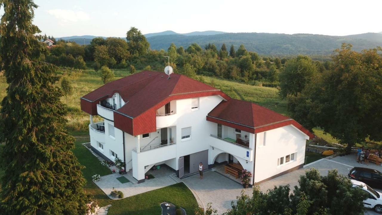Guest House Melody Drežnik Grad Dış mekan fotoğraf